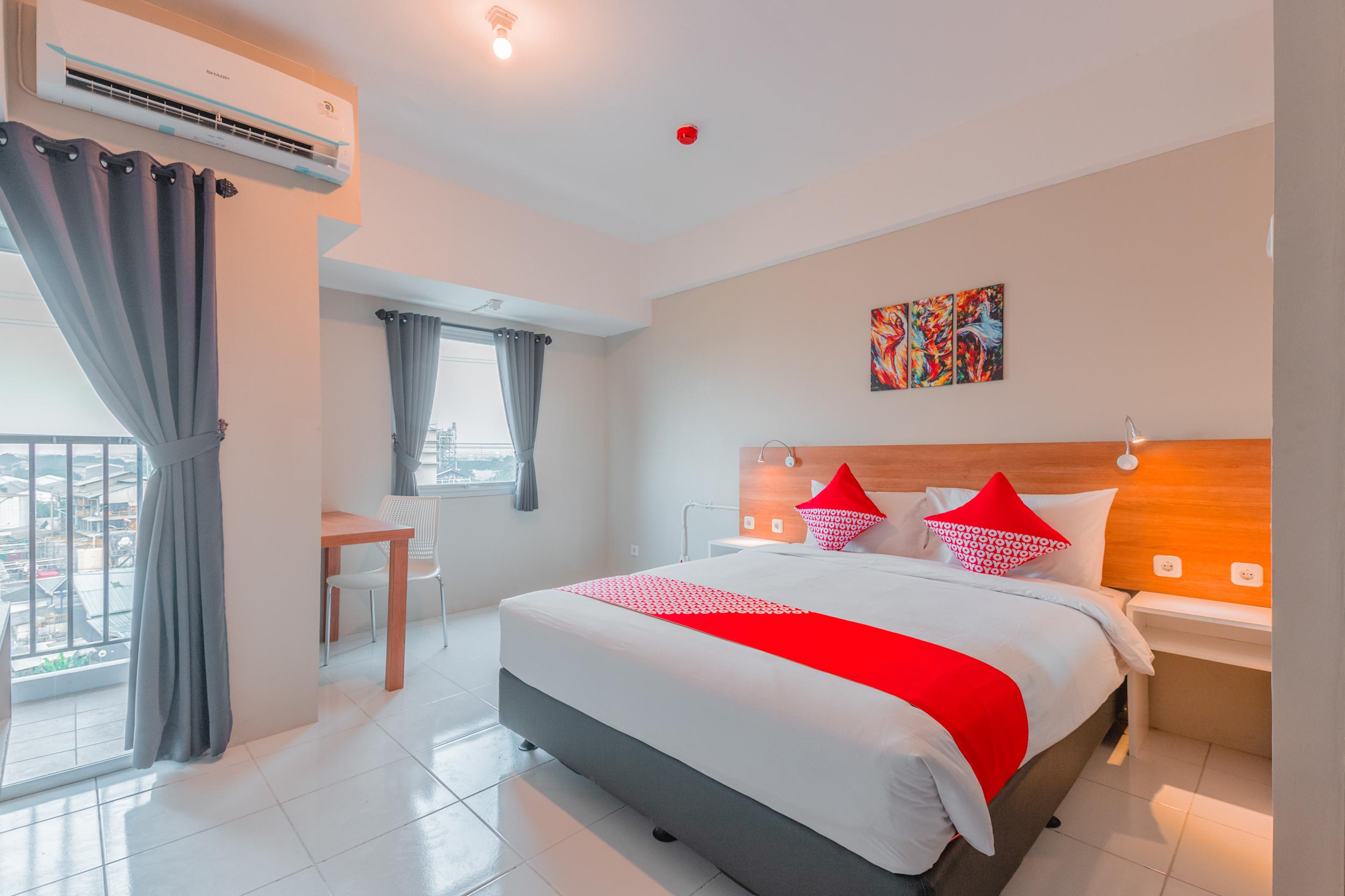 Flagship 750 Mont Blanc Hotell Bekasi Eksteriør bilde