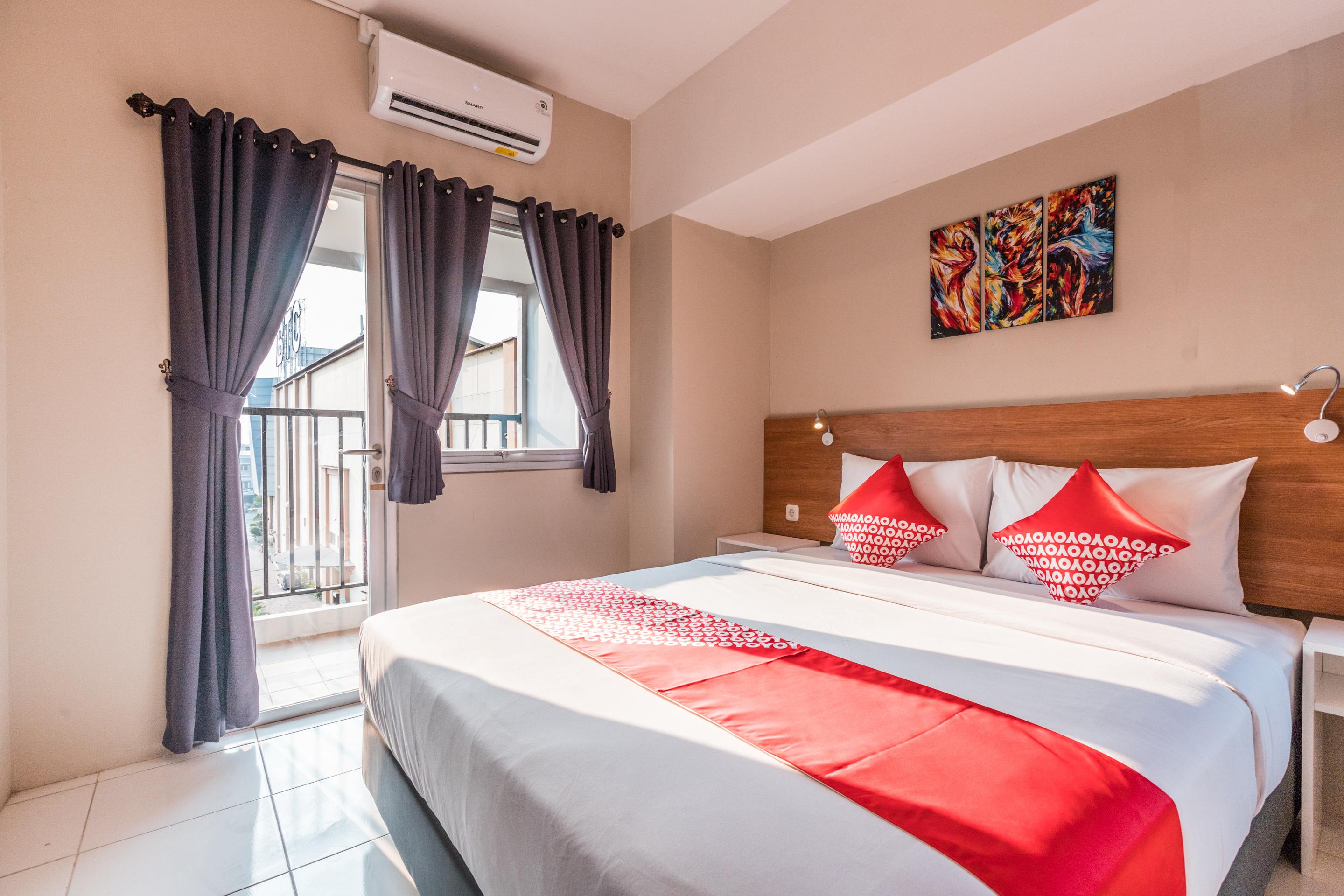 Flagship 750 Mont Blanc Hotell Bekasi Eksteriør bilde