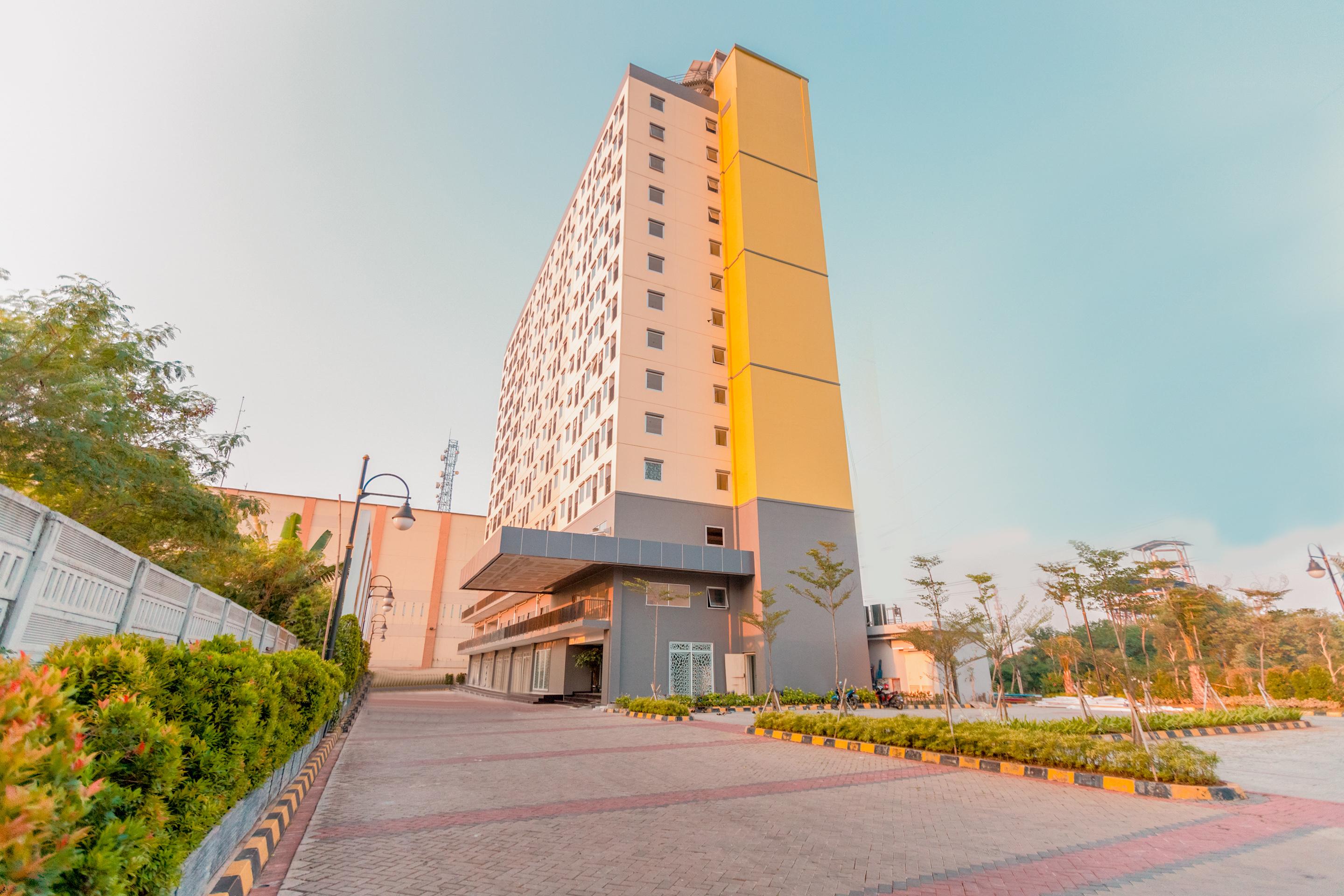 Flagship 750 Mont Blanc Hotell Bekasi Eksteriør bilde