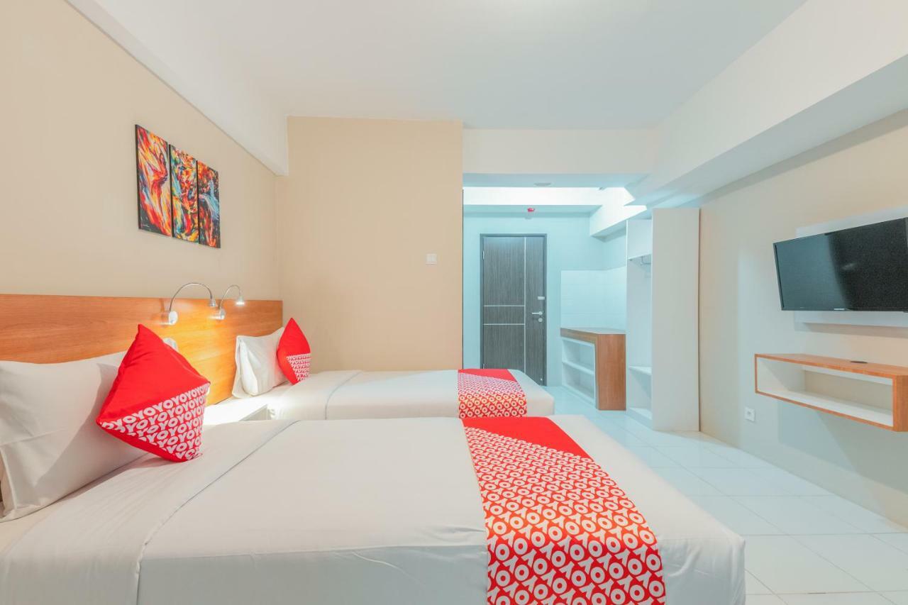 Flagship 750 Mont Blanc Hotell Bekasi Eksteriør bilde